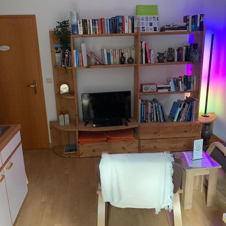 Einladendes Appartement Im Gruenen Fuer 2 Personen Острах Экстерьер фото
